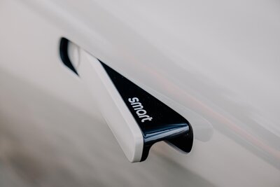 smart-hashtag3-premium-ceramic-cream-exterior-mallorca21