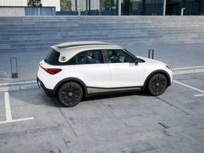 eu-edition1-boldwhite-digitalwhite-platinumgold-ext-004-side-right-urban