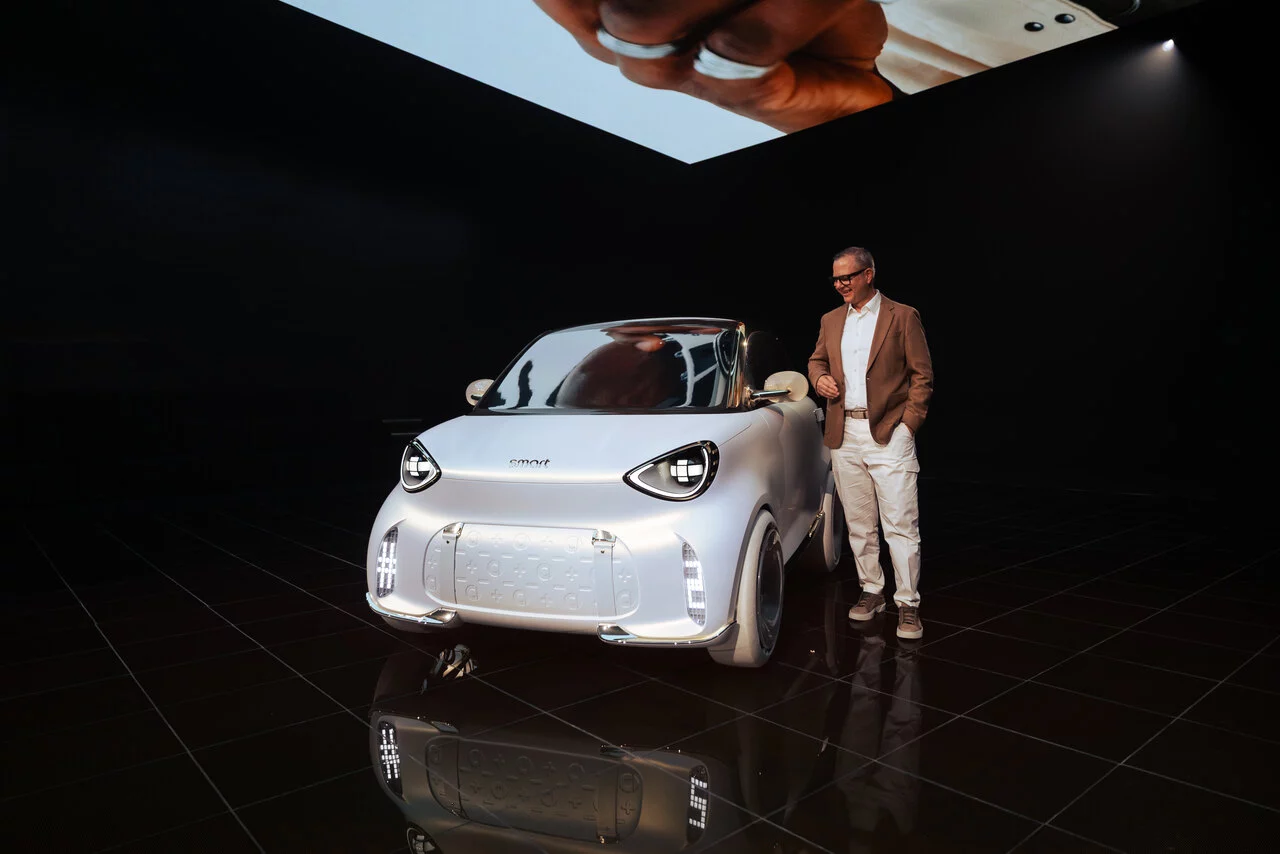 smart_concepthashtag2_brand event beijing_reveal22.jpg