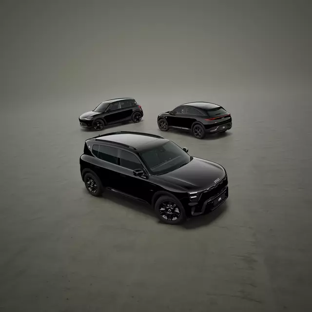 COLORSTUDIO_Pro+ Black Collection Family_02