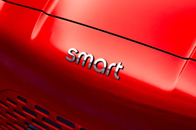 smart_hashtag2_premium_laser red_cmyk_1