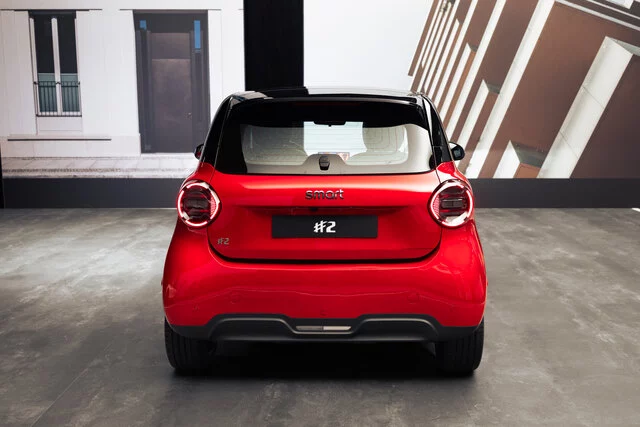 smart_hashtag2_premium_laser red_cmyk_12