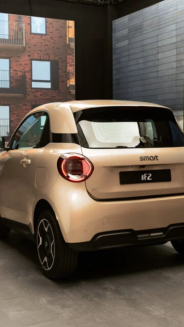 smart_hashtag2_premium_gold metallic_9-16_10