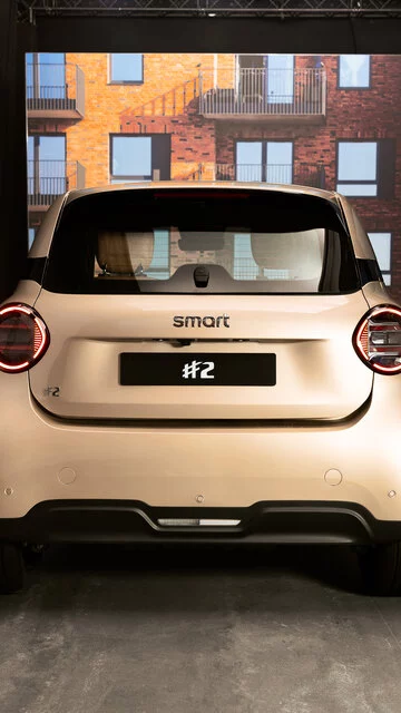 smart_hashtag2_premium_gold metallic_9-16_7