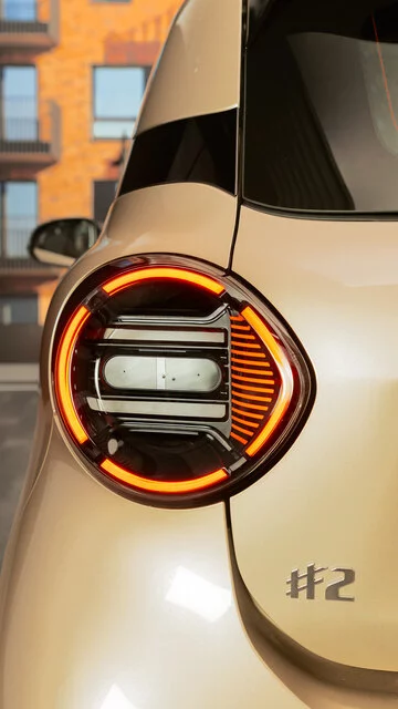 smart_hashtag2_premium_gold metallic_9-16_6