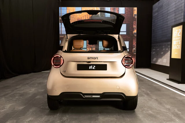 smart_hashtag2_premium_gold metallic_cmyk_8