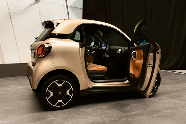 smart_hashtag2_premium_gold metallic_rgb_5