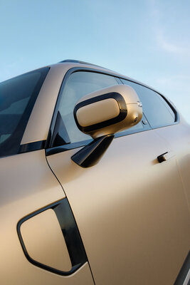 5purecarstills-31-premium-rgb