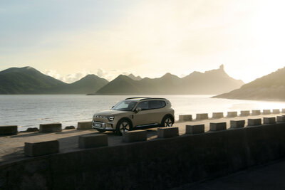 5purecarstills-11-premium-rgb