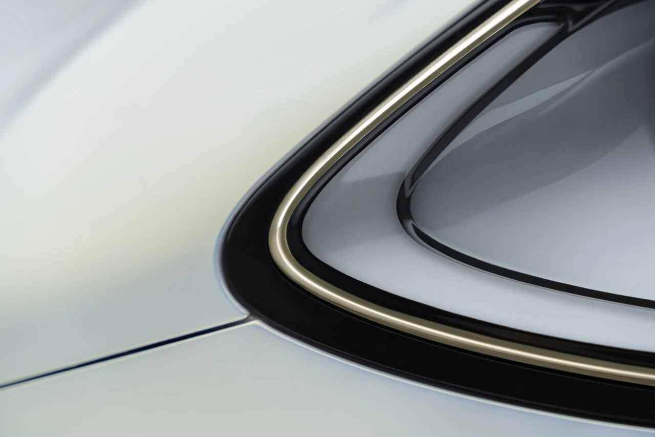 2. Detailed pictures of smart Concept #2 are released as well.jpg