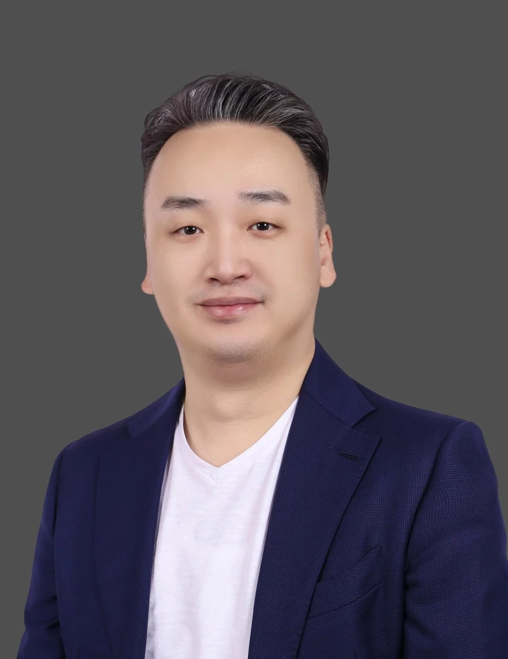 Mr. Kang Yi, Global CMO of smart.jpg