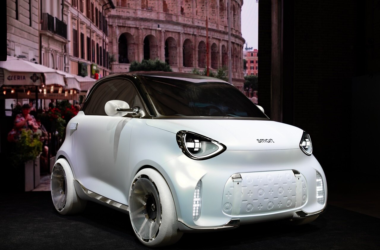smart Unveils Interior Design Concept and ECA Platform Details for The Upcoming smart #2