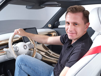 Daniel lescow 先生