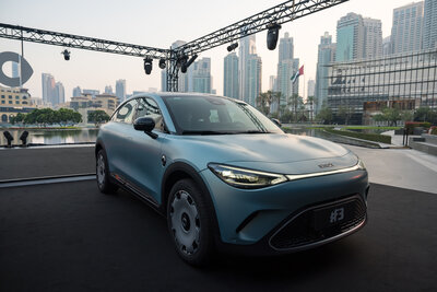 theuaelaunchofthesmart1and3-9