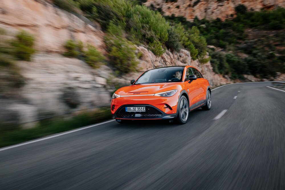 smart-hashtag3-brabus-photon-orange-exterior-mallorca1.jpg