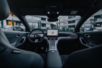 smart-hashtag3-brabus-photon-orange-interior-mallorca8 (1).jpg