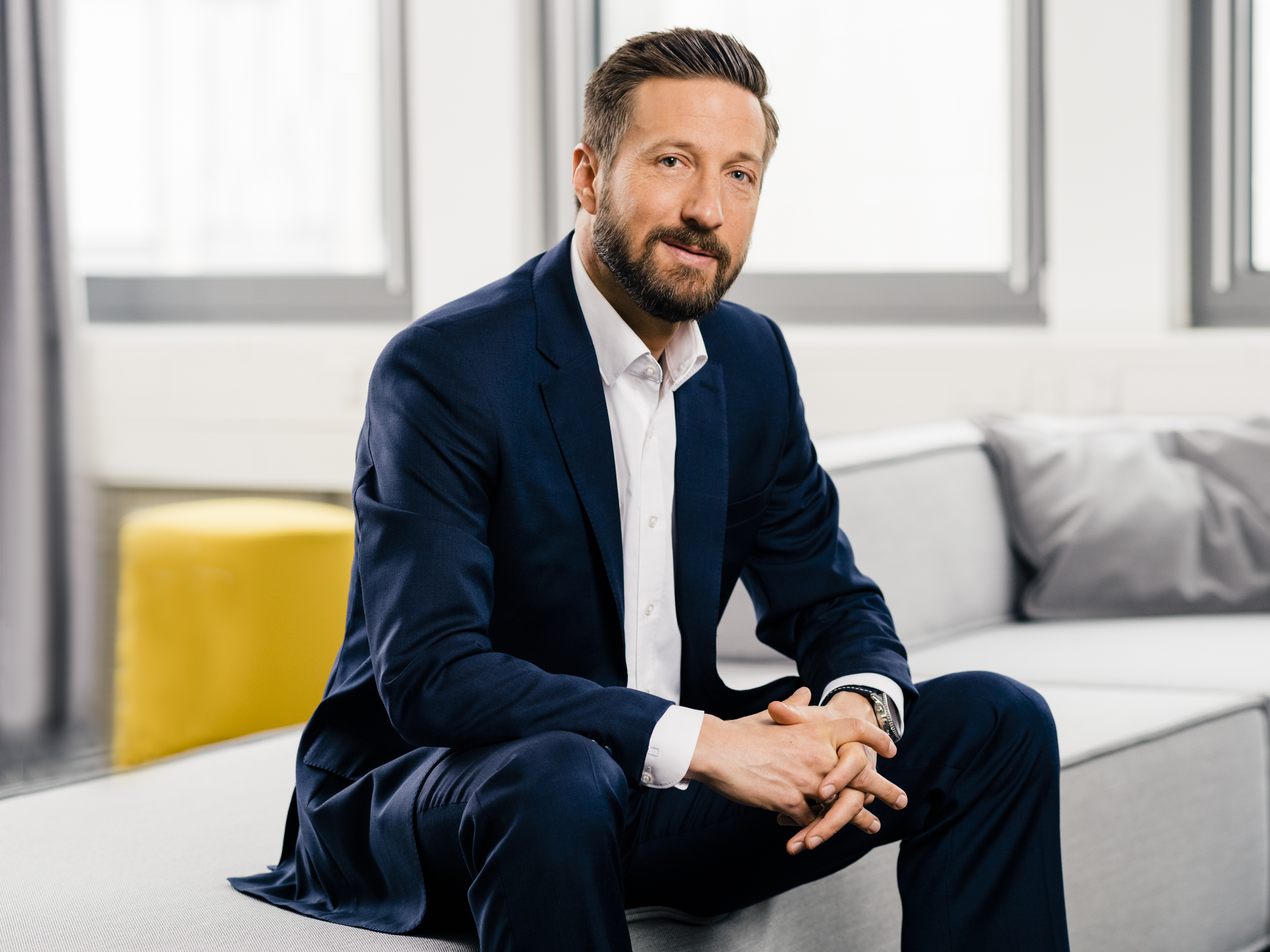 dirkadelmann (2).jpg