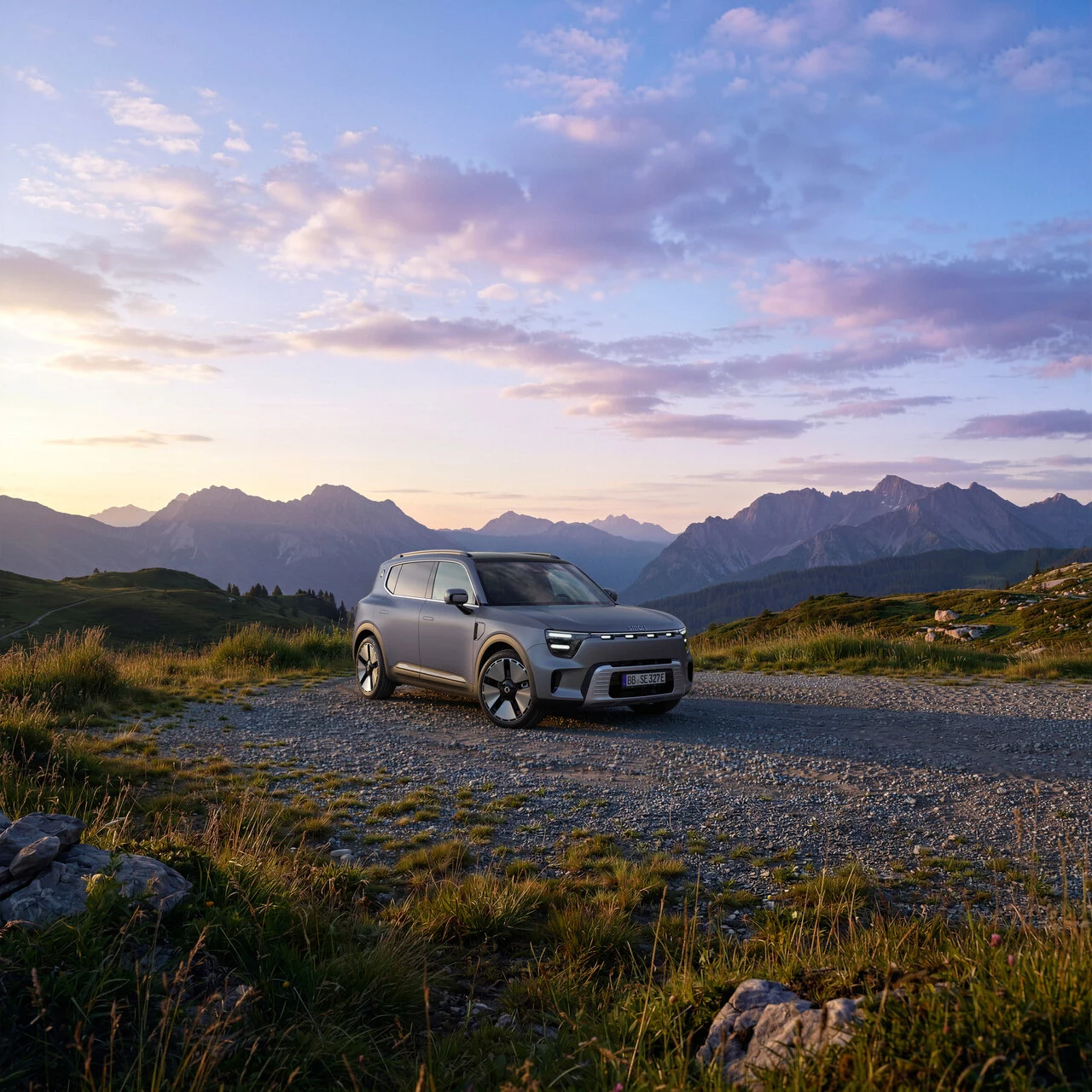 smart_hashtag5_premium awd_interstellarblue_exterior_4.jpg
