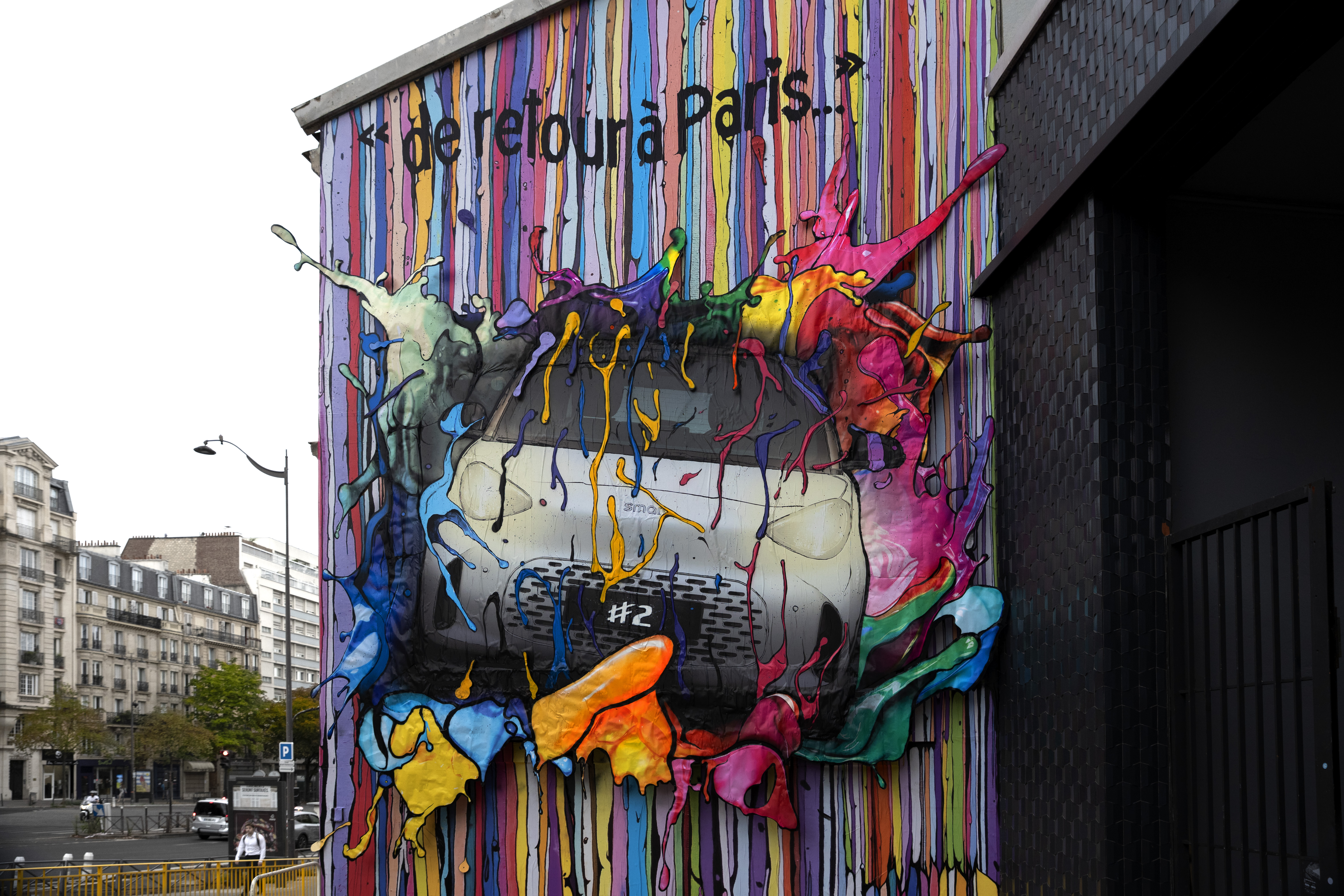 692849-smart_hashtag2_mural_Paris_04-f4c769-original-1785929912.jpg