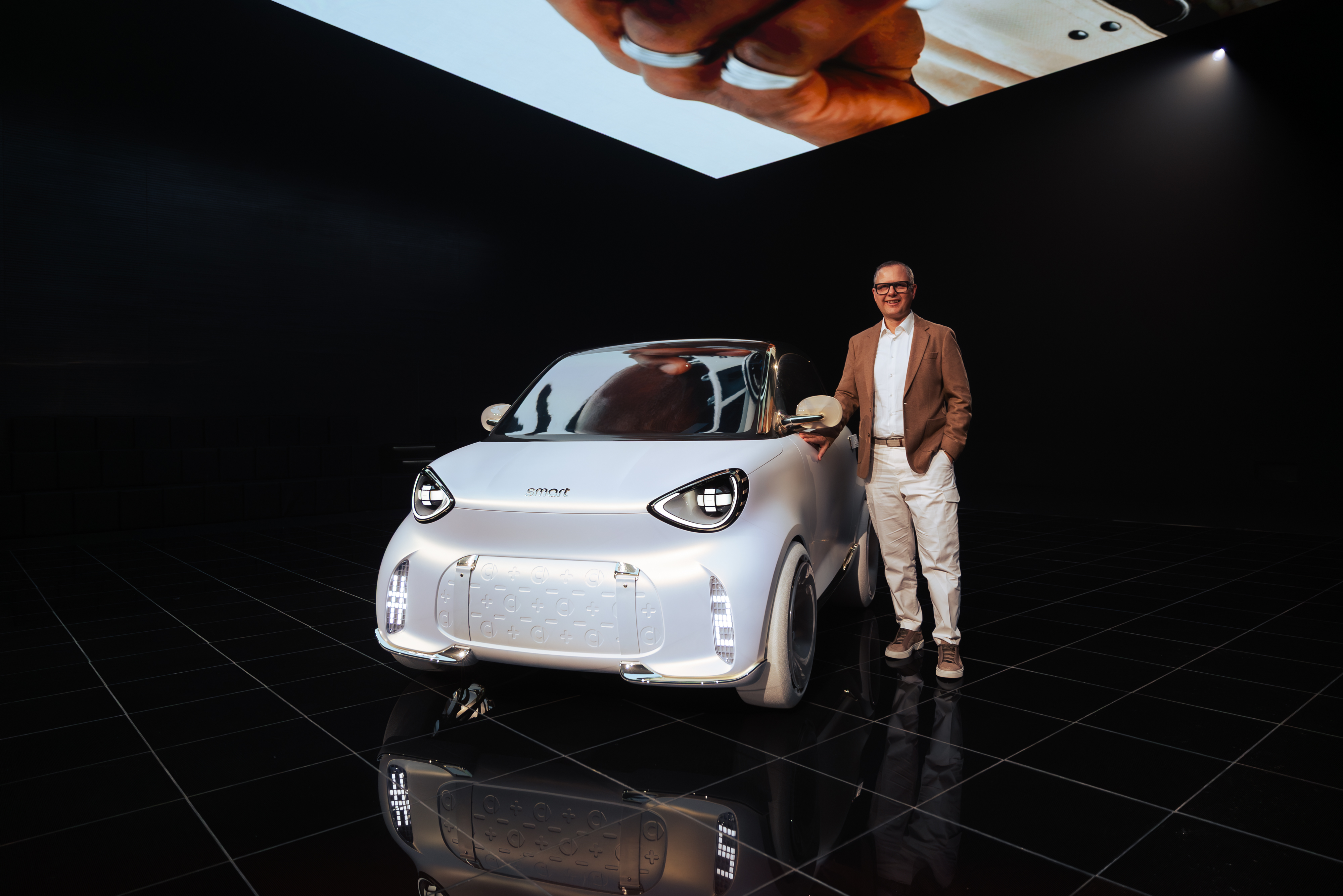 smart_concepthashtag2_brand event beijing_reveal23.jpg