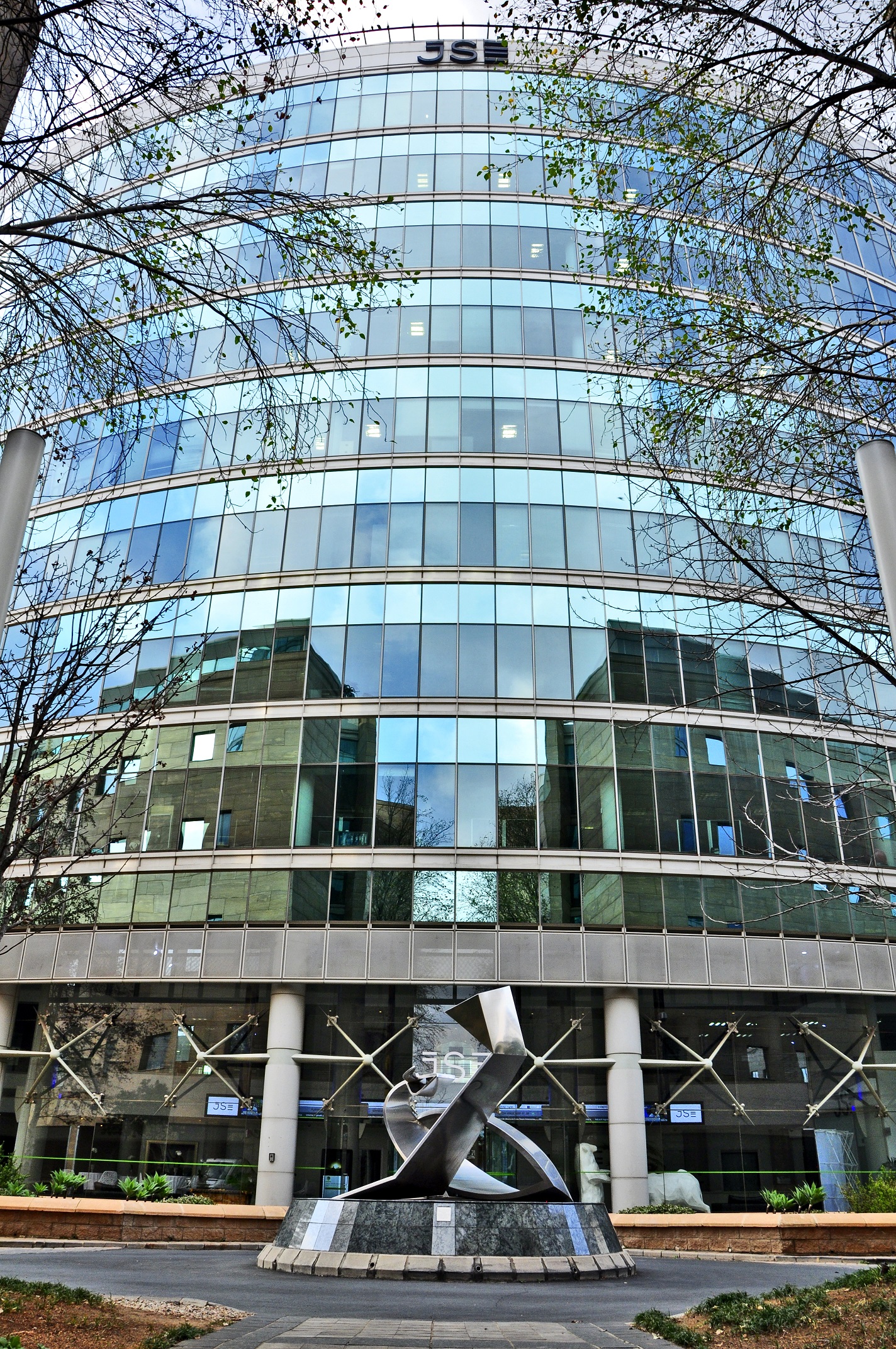 JSE building in Sandton Central.jpg