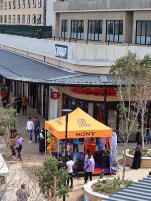 Barlow Park Retail Opening .jpg