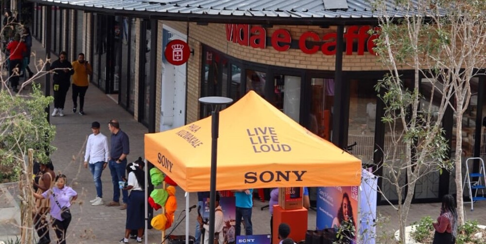 Barlow Park Retail Opening.jpg