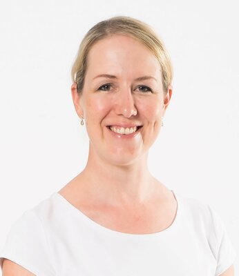 Jess Cleland of Cushman & Wakefield BROLL.jpg