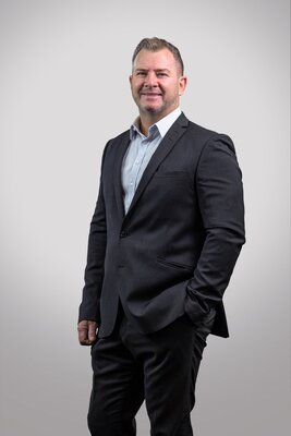 Calvin Crick, Director of Cushman & Wakefield BROLL Transaction Services - Copy.JPG