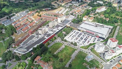 8a Avenida, the only shopping centre in S├úo Jo├úo da Madeira, an industrial and manufacturing town south of Porto..jpg