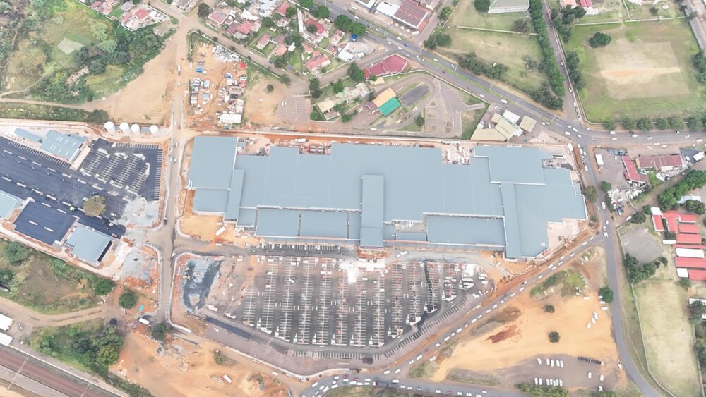 Aerial view of New Africa Developments' (NAD) Jumbo Mall.jpg