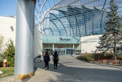 Berceo Shopping Centre, in the city of Longrono, La Rioja in nothern Spain.jpg