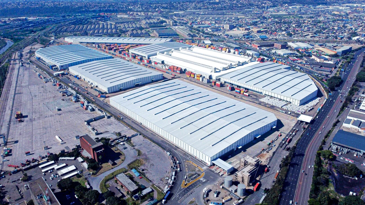 25290_Newlyn Group's Bayhead Rail Terminal in Durban.jpg