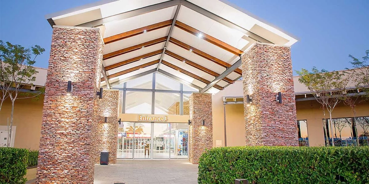27434_Exterior entrance at NAD's Kalahari Mall.jpg
