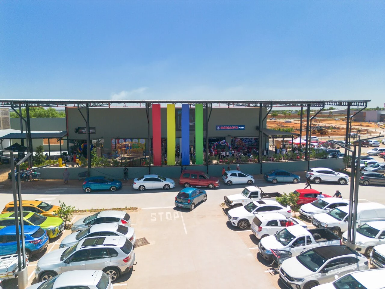 Rondebult Shopping Centre Exterior View.jpg