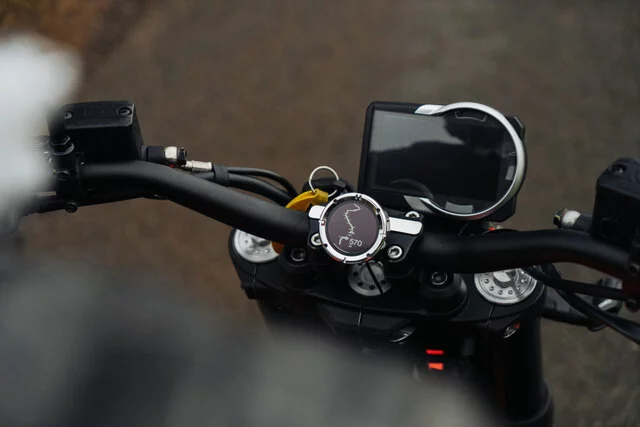 Copy of BL-motoII-2026-CLS-34