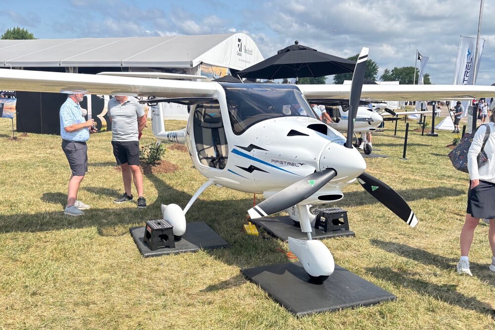 Pipistrel debuts MOSAIC-ready Voyager trainer