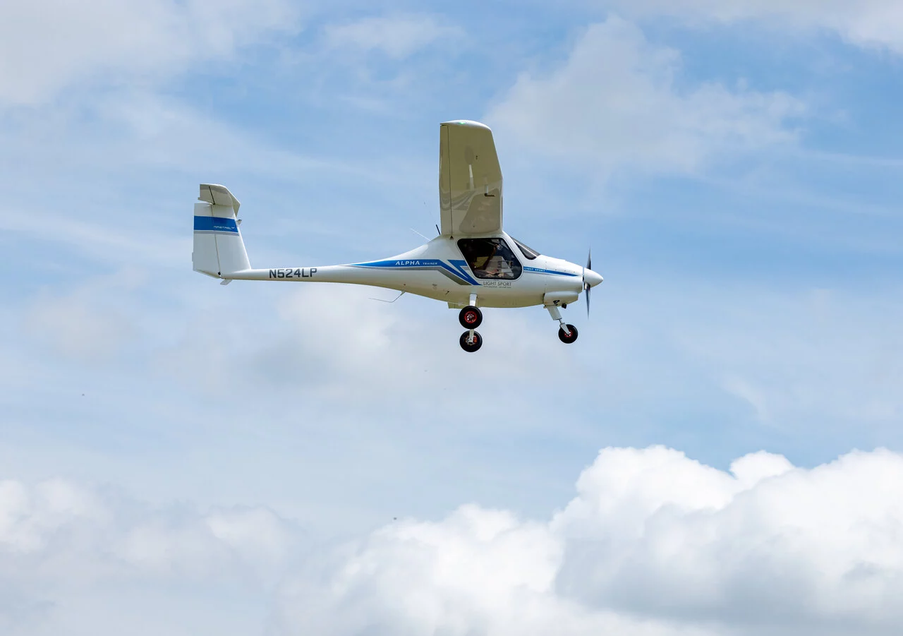 Alpha_Trainer_Pro_EAA_2025-Galella-Frank-1.jpg