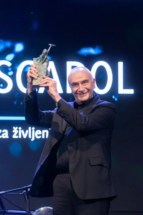 656067-Ivo-Boscarol-je-prejemnik-priznanja-za-zivljenjsko-delo-na-podrocju-managementa-2022-470x705-1-2694a6-original-1771514693.jpeg