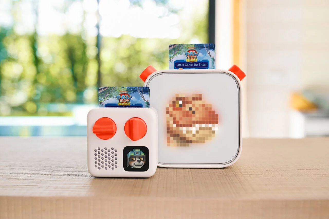 Y4952_PAW Patrol_Let_s Dino Do This_V3 and Mini Lifestyle.jpg