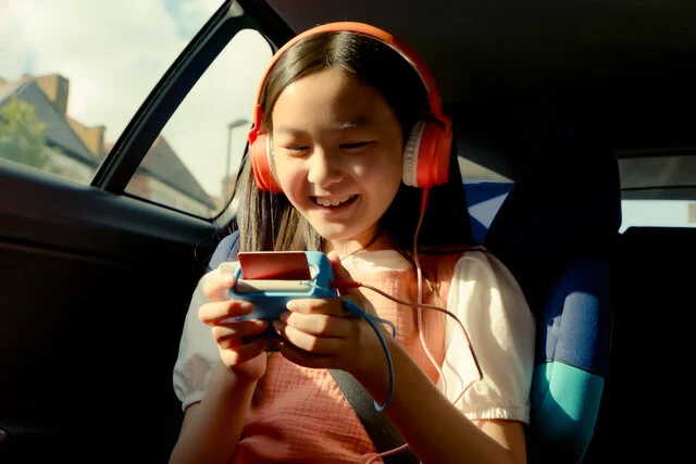 Yoto Mini - Child in Car