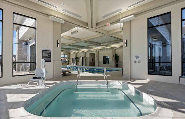 mi-dw-kr-amenitycenter-nov2025-hottub.jpg